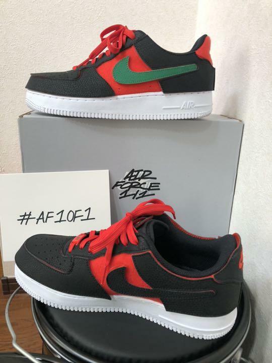 white and orange uptowns