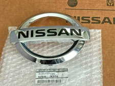 New Oem Nissan Pathfinder 2013-2016 Front Grille Emblem 62890-3ka0a