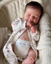 Realistic Reborn Baby Dolls Girls with Hair, Lifelike 18 Inch 45 CM Full Body