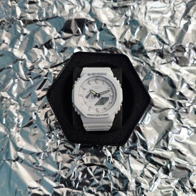 Casio G-Shock GA-2100 Weiß
