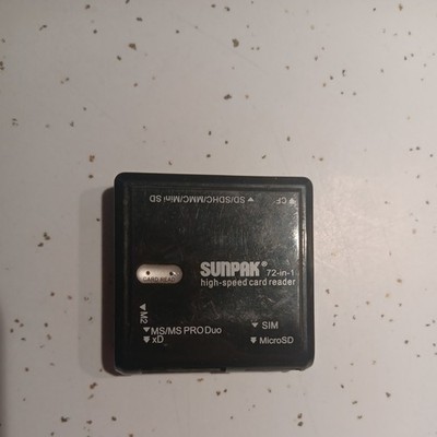 Sunpak 72-in-1 High-Speed Card Reader Built In USB 2.0 Self Storage Plug