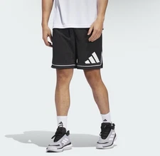 adidas men adidas Basketball Badge of Sport Shorts 5 Inches Sz Large