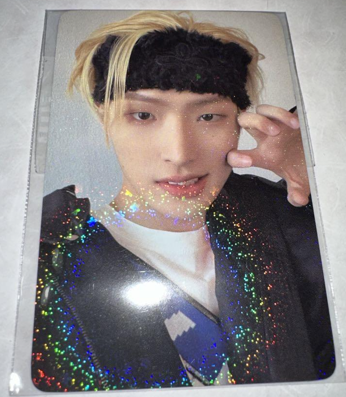 ATEEZ Photo Card JAPAN 2ND Limitless HMV hologram | eBay