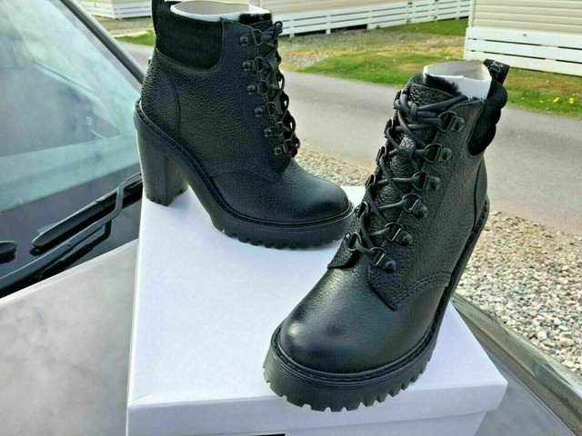 doc martens persephone