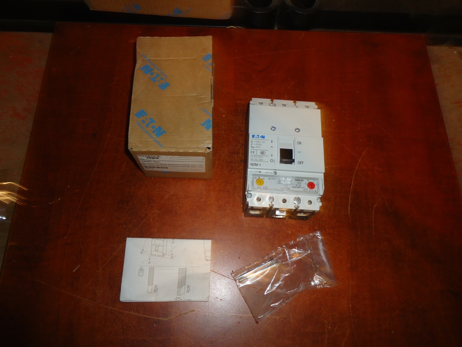 Picture 1 of 6