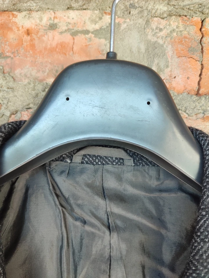 Giorgio Armani a milano borgonuovo 21 Wool Coat Jacket Trench Sz 52 - Image 2 of 4