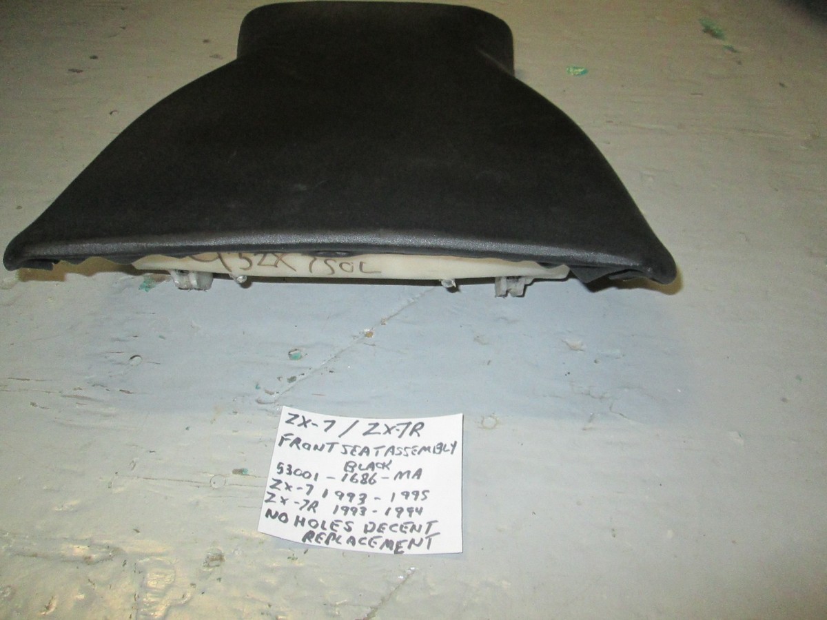 Kawasaki ZX7 front seat 1993-1995 , 53001-1686-MA | eBay Kawasaki ZX7 front seat 1993-1995 , 53001-1686-MA | eBay