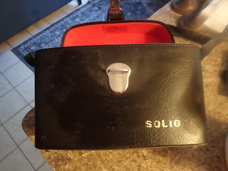 Vintage Black Hard Leather Camera Case Soligor - red interior 11" x 6" x 8" - Image 2 of 4