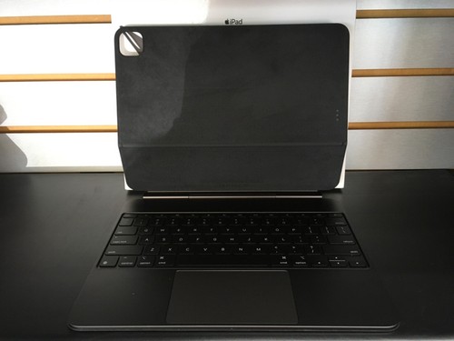 APPLE MAGIC KEYBOARD MWR53LL/A (FOR 13INCH IPAD PRO M4)