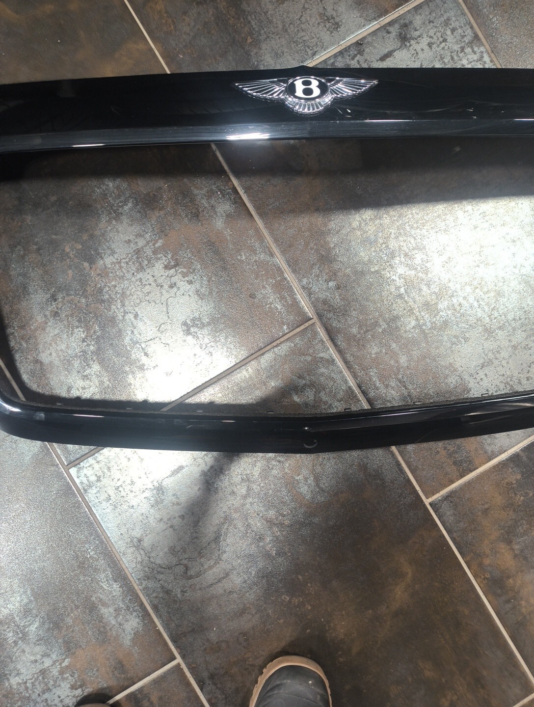 2017-2020 Bentley Bentley front grille Trim OEM