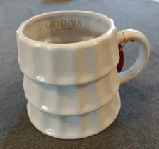 Modern gourmet foods GODIVA stoneware Large White Christmas Tree Mug Cup