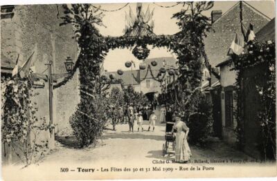 CPA TOURY-Les Fetes des 30 et 31 Mai 1909-Rue de la Poste (177475)
