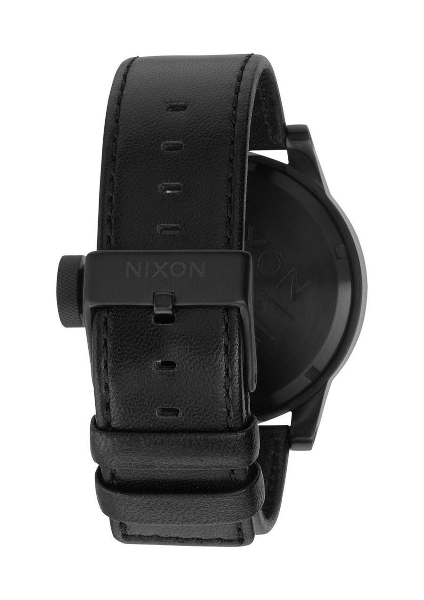 Nixon メンズ ミニ ブラスター One Size レッド H012-200 New Nixon Chronicle All Black Leather Men's Watch A127001