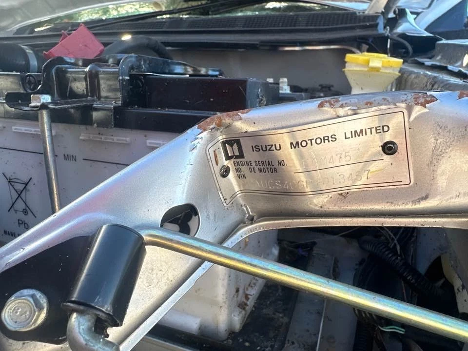 2023 Isuzu MU-X LH Front Head Rest LS/LSE STAHLBLAU #B788 - image 3 of 4