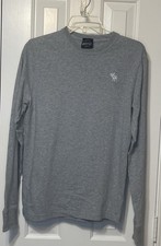 Abercrombie  Fitch Men  s Muscle Fit Long Sleeve Gray Moose Logo Shirt Small