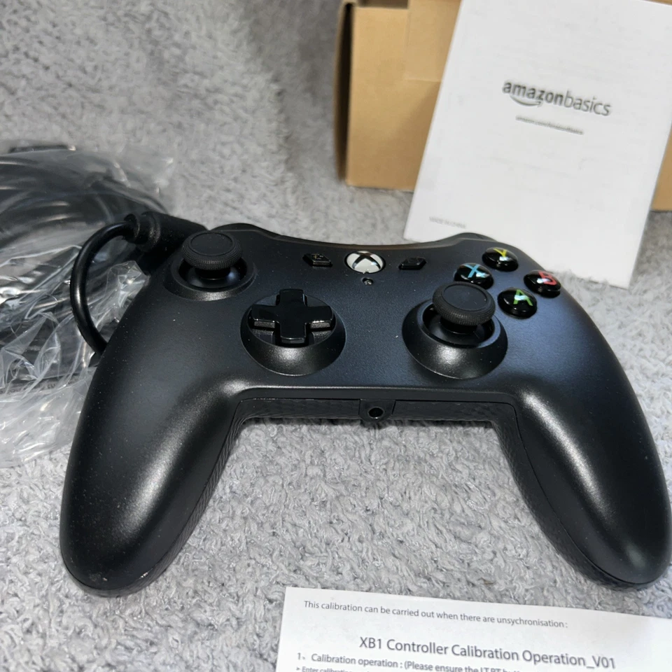 Amazon Basics Xbox One Wired Controller Black Brand new Never used wow!!! - Image 3 of 4