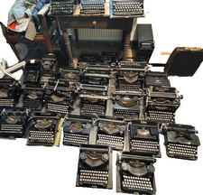 Seltene Große Schreib- und Rechenmaschinen Sammlung (30  Maschinen) zum Verkauf