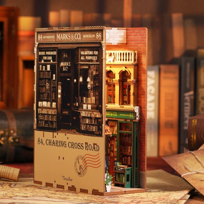 Book Nook 84 Charing Cross Road Maquette 3D en Bois - Cadeau Idéal DIY