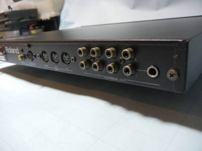 ROLAND Roland S-330 ローランド デジタル サンプラー 音響機器