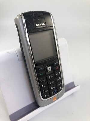 Verfärbtes Nokia 6021 schwarz orange Netzwerk Handy unvollständig 