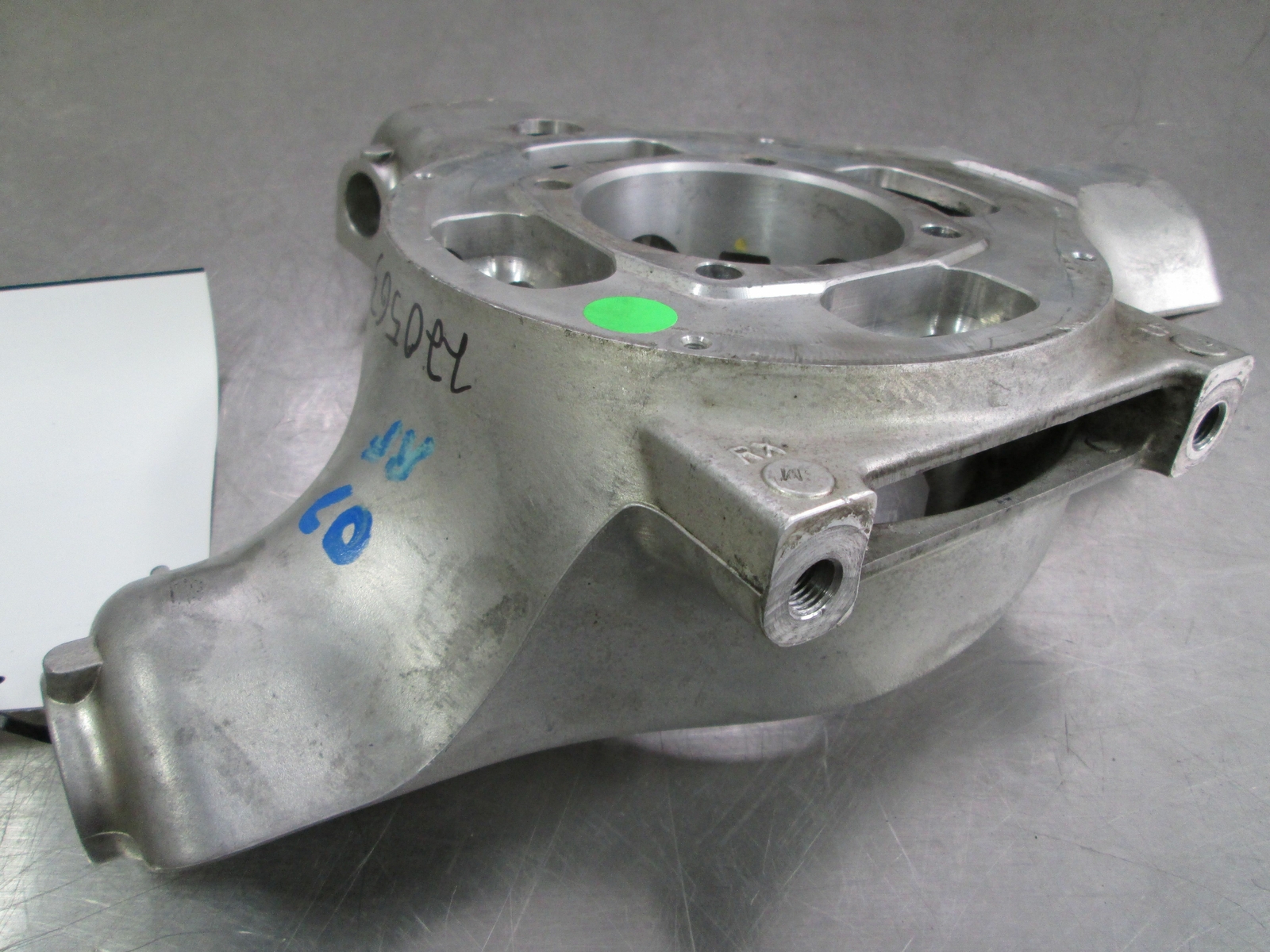 Challenge Hub Carrier Upright Steering Knuckle 220563 OEM Ferrari 430 360