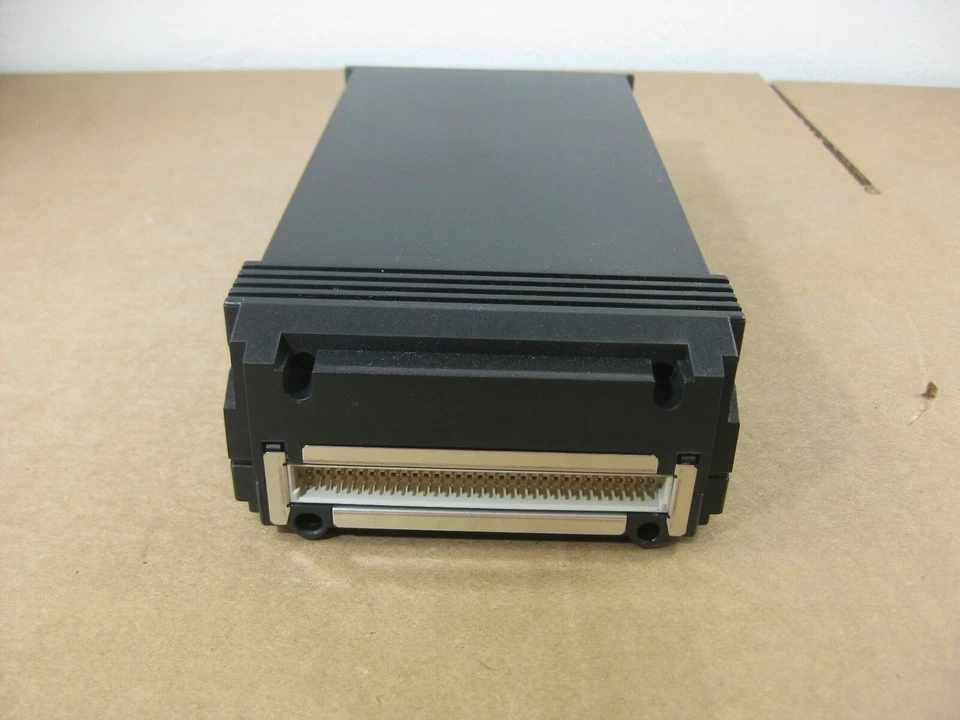 HP A5528A 18GB LP FWD SCSI (A5528A / A5286A) FACTORY HP - Image 2 of 2