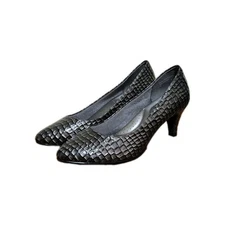 Coach and Four Women’s Gray and Black Snakeskin Heels Size 10