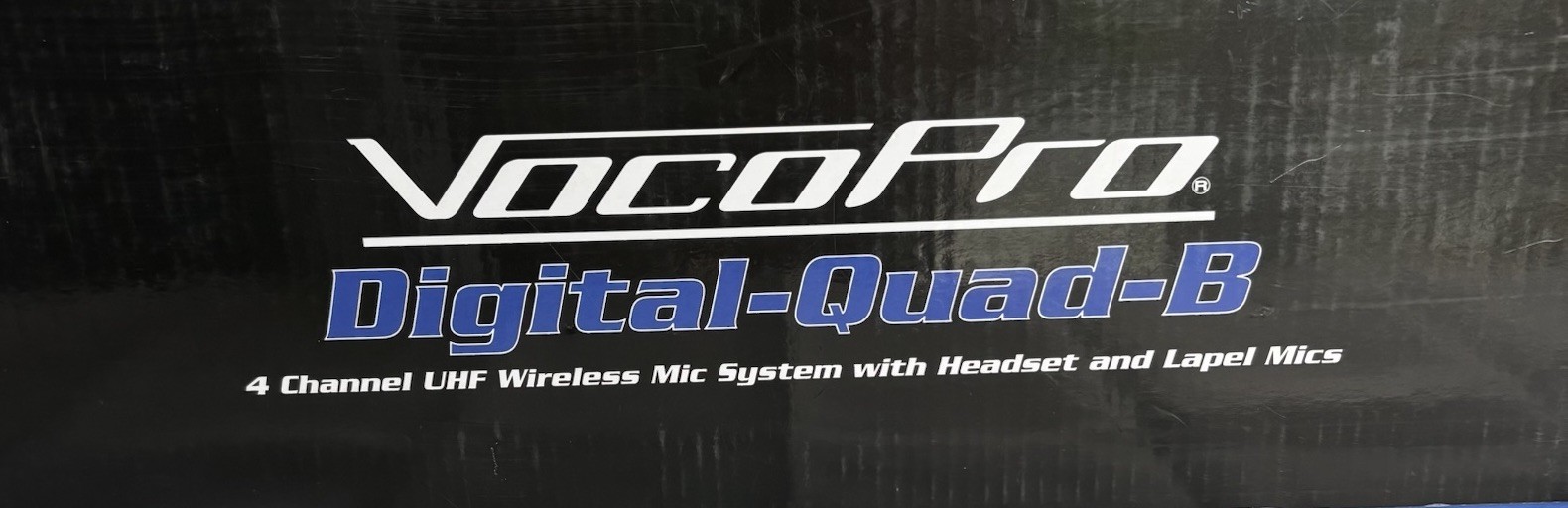 VocoPro Digital-Quad-B4 - Four Channel Wireless Mic set with 4 channel mic cable