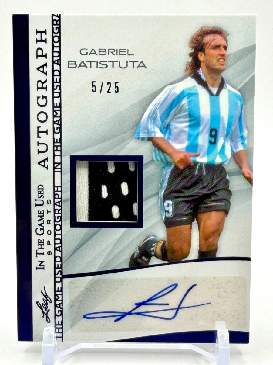Gabriel Batistuta Soccer Autographed Sports Trading Cards