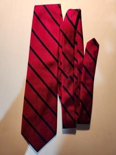 BROOKS BROTHERS SILK RED BLUE STRIPED MENS TIE
