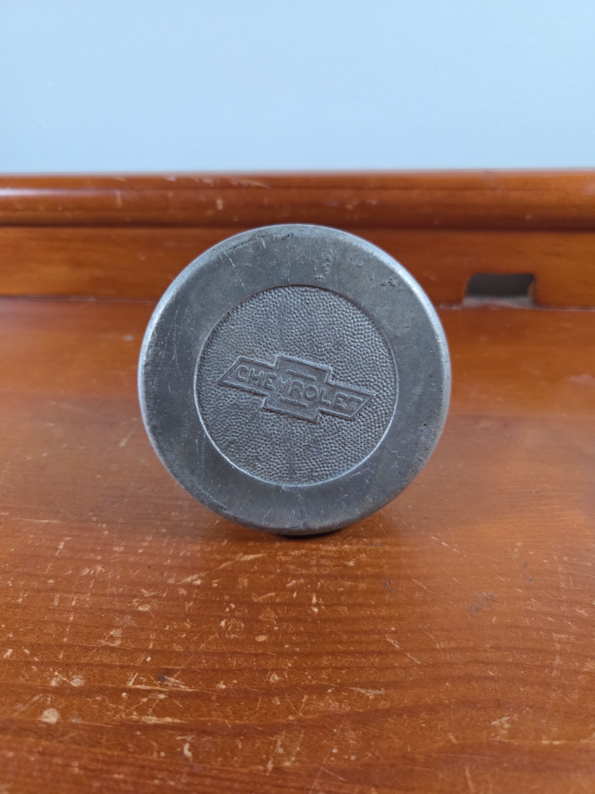 Antique Vintage Early 1900's CHEVROLET Car Hub Nut Hubcap Gas Oil Sign