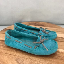 Minnetonka Leather Moccasins Womens Size 6 Turquoise Blue Tie Loafer Shoes