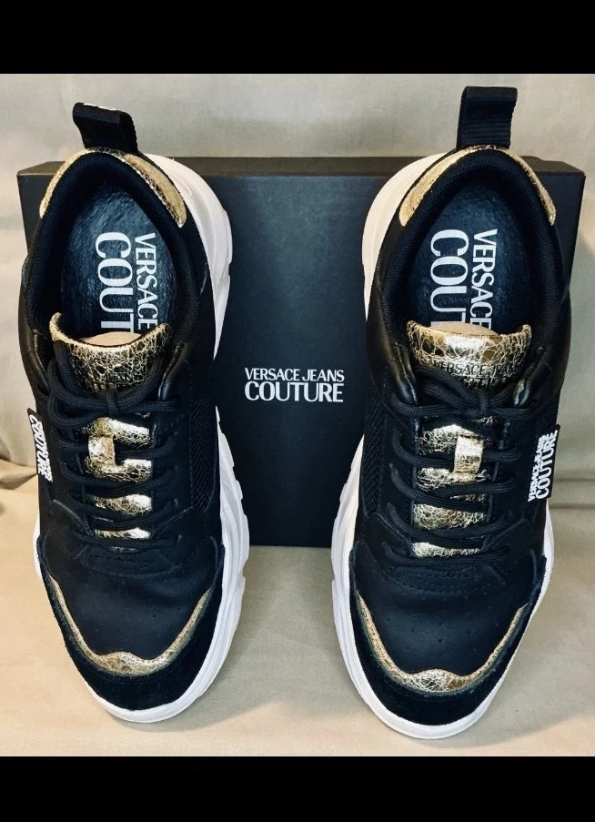 Versace — NEW VERSACE Jeans Couture Fondo Speedtrack Platform Sneakers Unisex Black & Gold