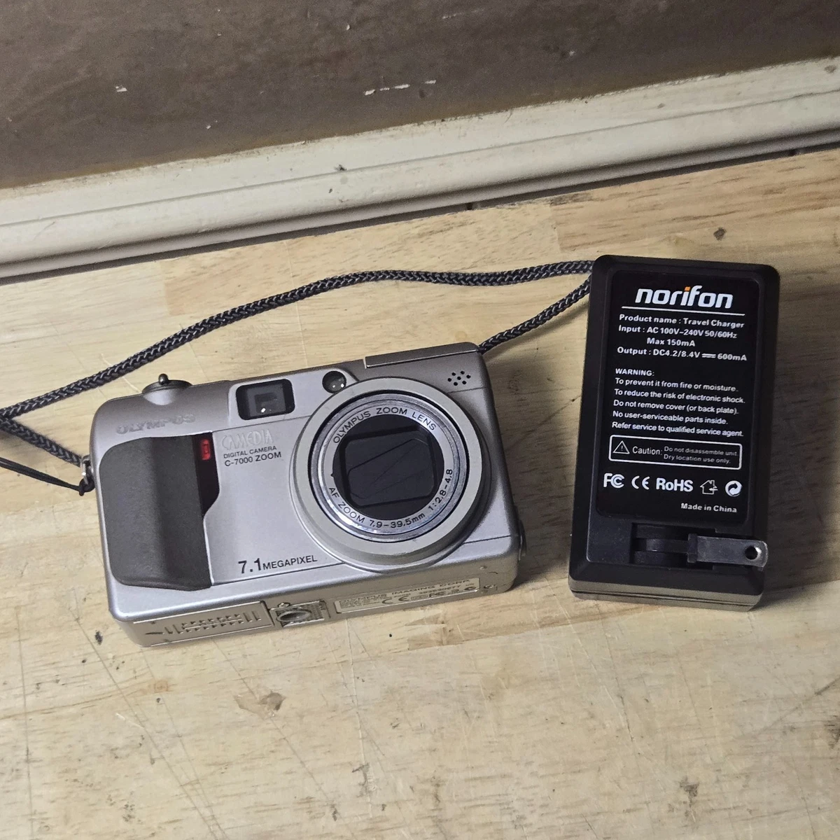 Olympus CAMEDIA C-7000 Zoom Digital Cameras for Sale | Shop New