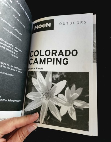 Colorado Camping: The Complete Guide to Tent and RV Camping Book by Sarah Ryan - Imagen 3 de 6