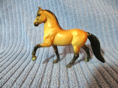 Breyer Stablemates Horse Figure Buckskin Brown & Black 4 x 3 Inches