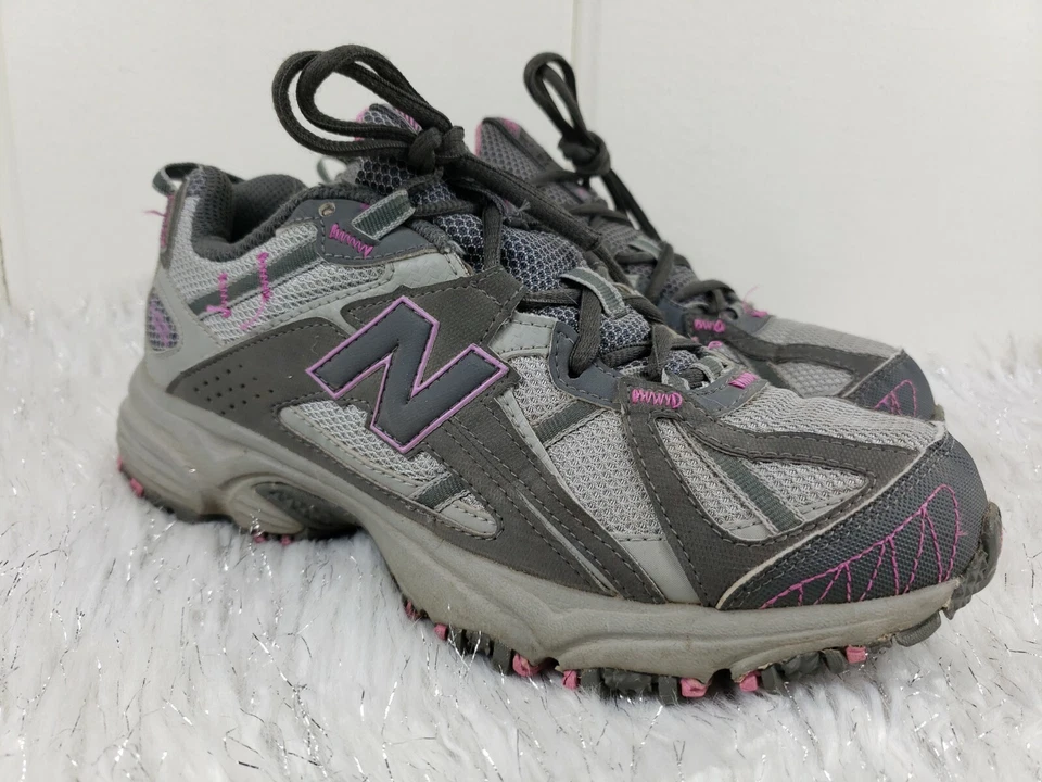 Tênis de corrida New Balance 411 feminino WT411GP cinza rosa todo terreno tamanho 8,5 B - Imagem 2 de 4