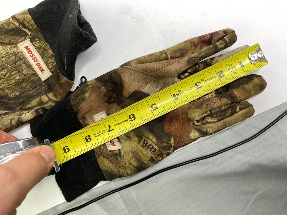 Mossy Oak Camo Country Men's Medium Midweight Hunting Touchscreen Gloves - Image 4 of 4