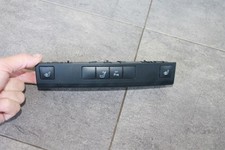 Mercedes-Benz E W212 2011 Schalter Sitzheizung A2128202610 MAS13436 Mercedes-Benz E W212 2011 Schalter Sitzheizung A2128202610 MAS13436