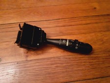 Commodo Mitsubishi COLT