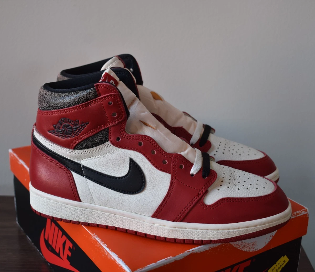 Nike Air Jordan 1 High OG Chicag(早い者勝ち) Nike Air Jordan 1 High OG Chicag(早い者勝ち)
