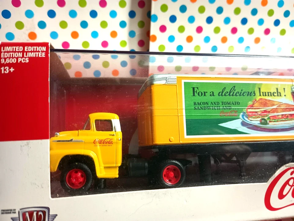 M2 MACHINES QL01 AUTO-HAULERS COCA-COLA 1958 CHEVROLET SPARTAN LCF & 58 CHEVY - Image 2 of 4