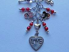 DISNEY WORLD MINNIE MICKEY MOUSE LOVE KEY CHAIN CLIP FOR PURSE BACKPACK BAG FOB