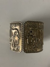 Elephant hinged bracelet Very Cute