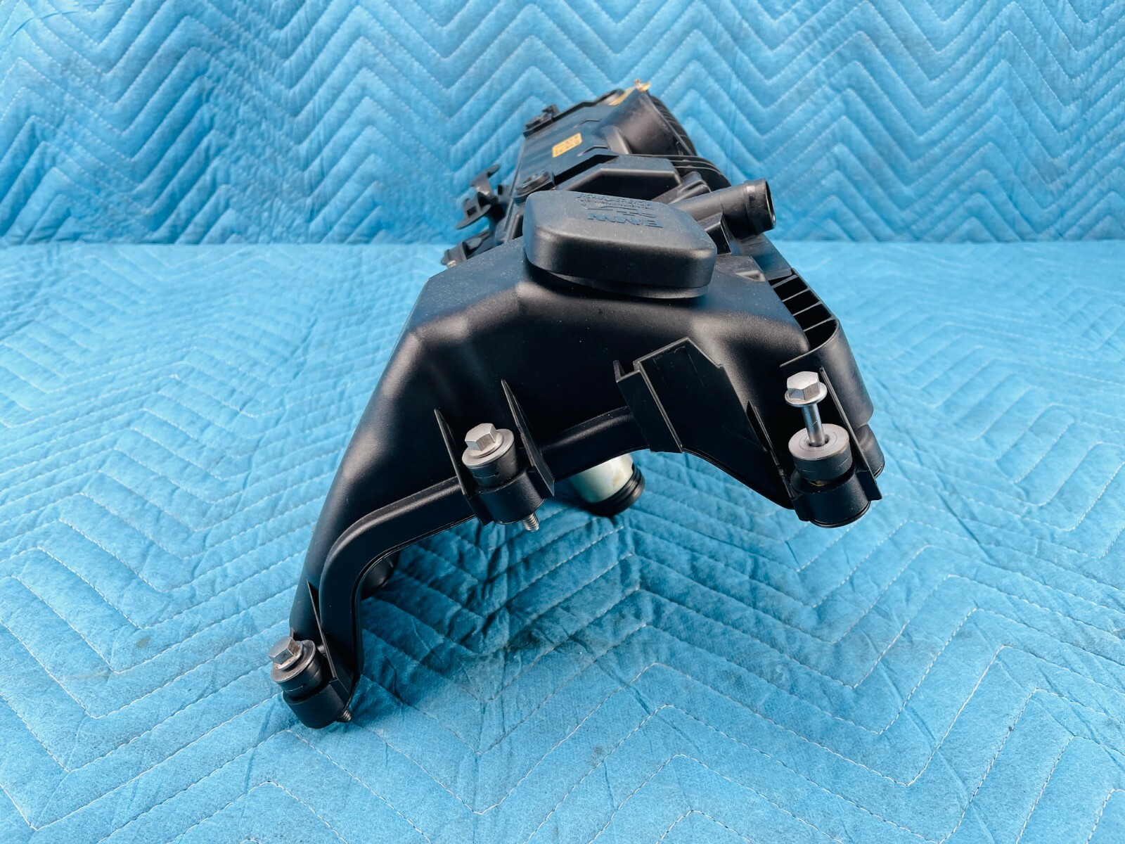 Genuine BMW Engine Valve Cover Passenger Side 11127563474 OEM | eBay 