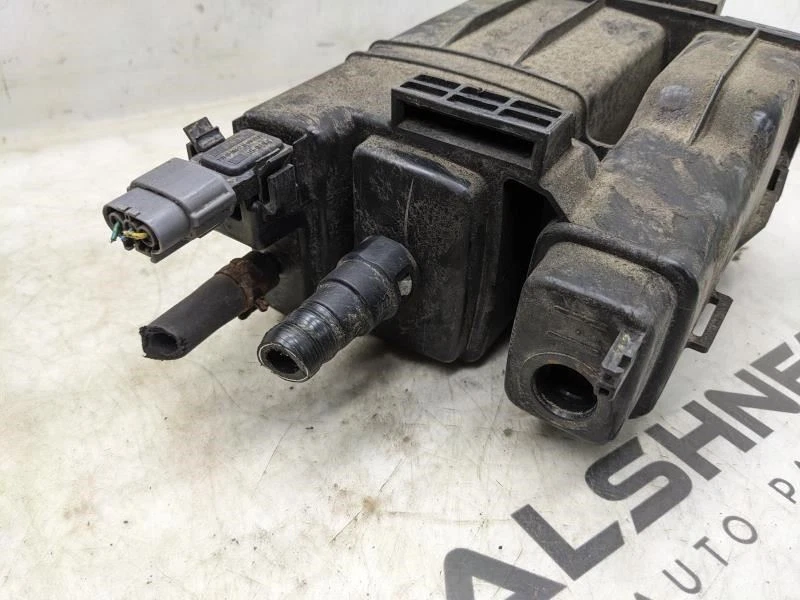 Nissan Juke 2011-2017 bote de emisiones de evaporador de vapor de combustible 14950-1KC0A OEM Foto 3 de 4