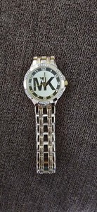 Authentic michael kors womens watch Gold Plated.