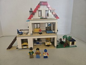 LEGO Creator Modular Family Villa 31069 3 in 1 Complete Set w/ Minifigures