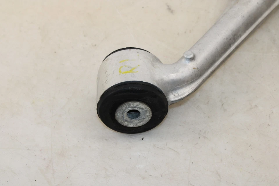 2007-2010 Saturn Sky Rear Left Control Arm Set OEM MO113 - Image 4 of 4