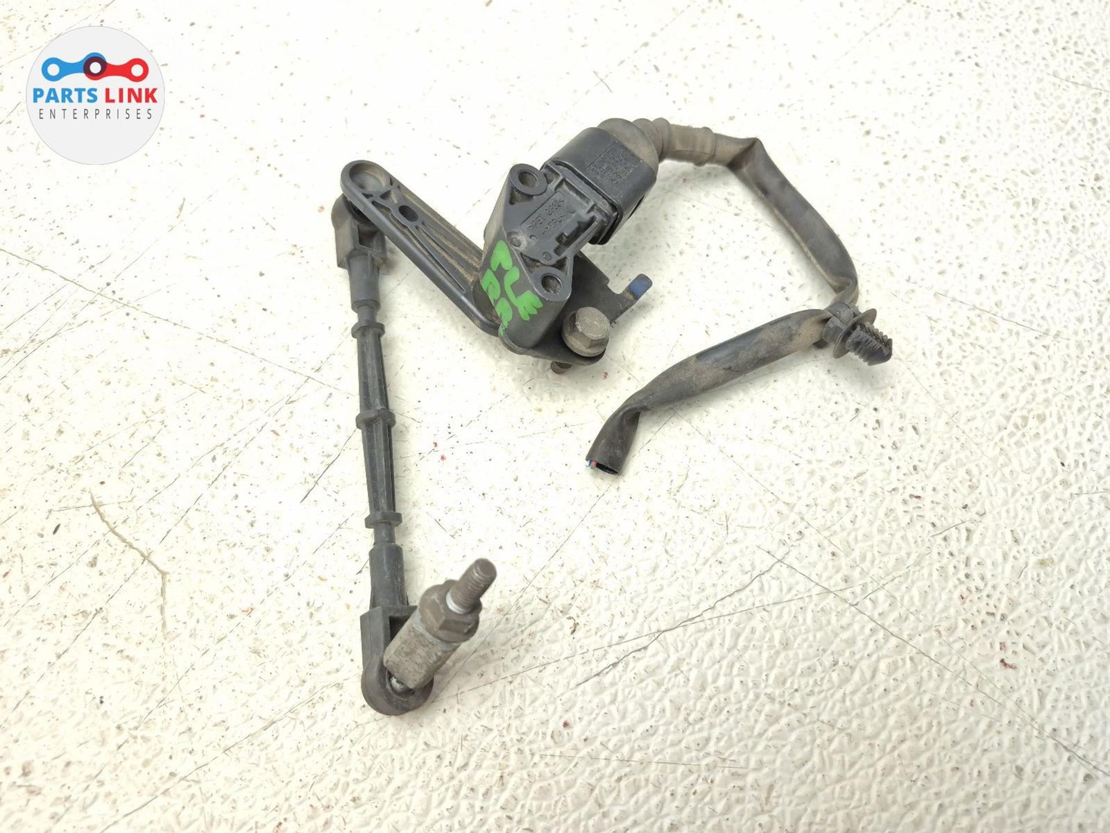 Bentley Bentayga Speed 2016-2020 Rear Right Ride height sensors Set